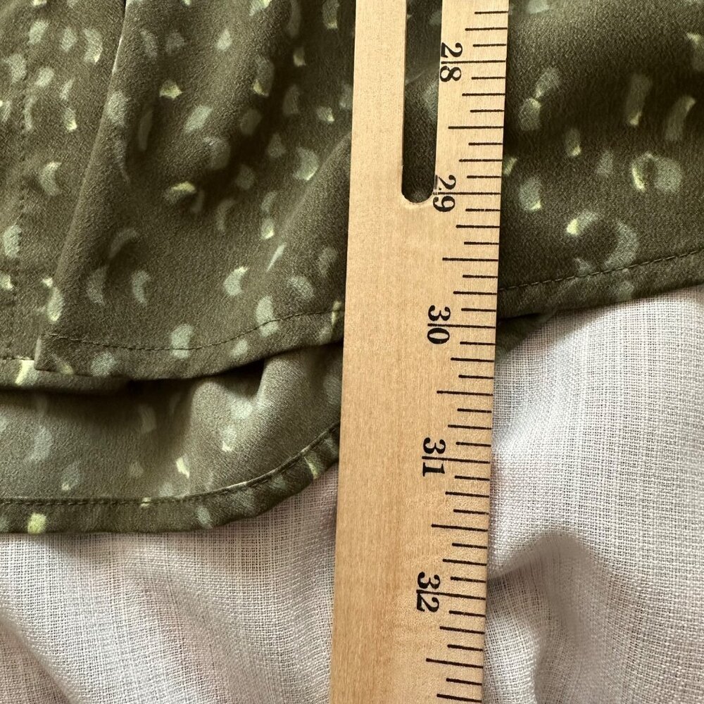 Evri Womens Plus Size 2X Button-Down Shirt Olive Green Abstract Career Capsule - Picture 8 of 8